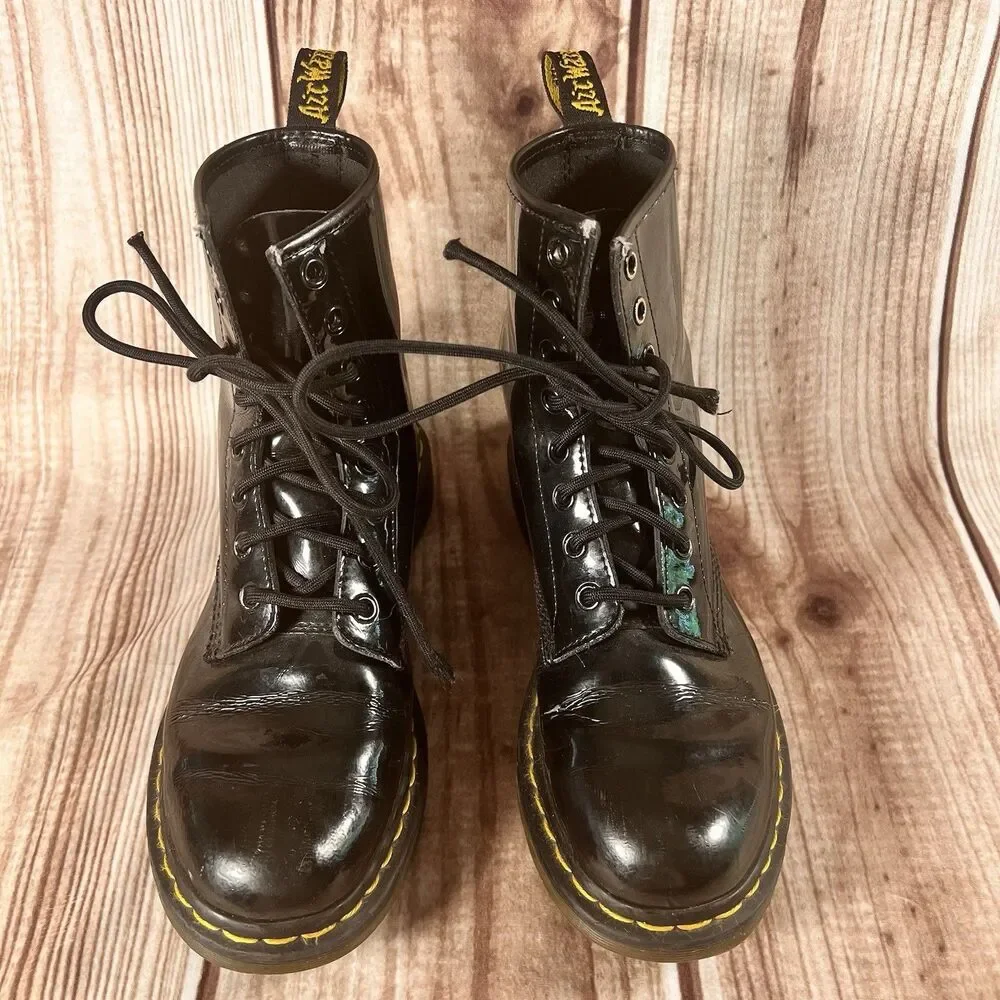 Dr. Martens 1460 Black Patent Leather 8 Hole Lace-Up Unisex Boots Shoes Size 8